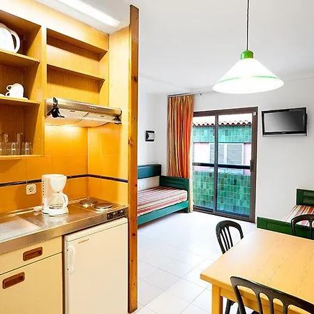 Rosanna Apartman