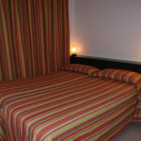 Rosanna Apartman *