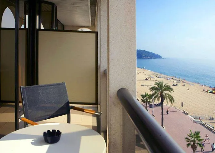 罗赞纳公寓酒店 * 滨海略雷特